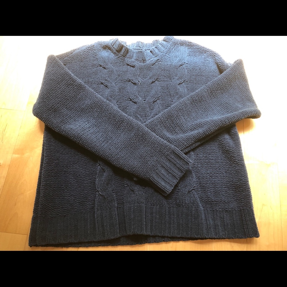 American Eagle crop pullover sweaters